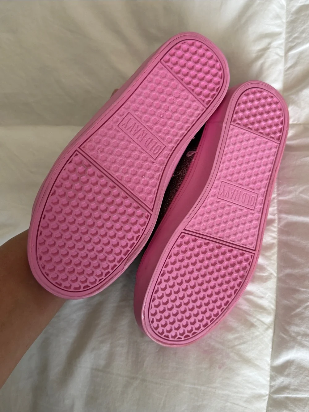Old Navy | Glitter Pink and Silver Low-Top Sneakers | Girl’s Size 1